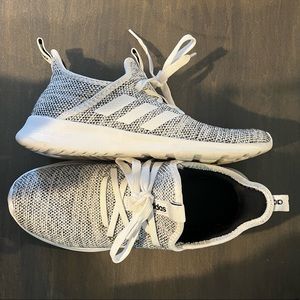 Adidas cloud foam pure sneakers size 7